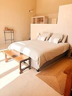 Mimosa Lodge