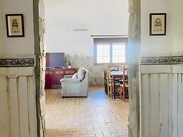 Amplio Chalet con Piscina