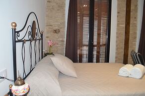 apartamentos plazuela arco el portillo