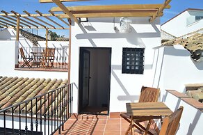 apartamentos plazuela arco el portillo