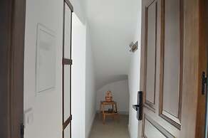 apartamentos plazuela arco el portillo