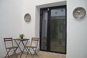apartamentos plazuela arco el portillo