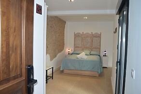 apartamentos plazuela arco el portillo