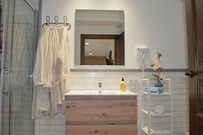 apartamentos plazuela arco el portillo