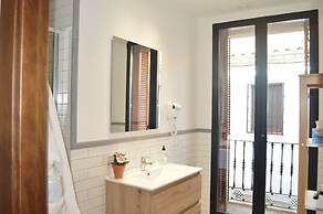 apartamentos plazuela arco el portillo