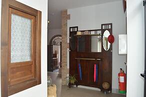 apartamentos plazuela arco el portillo