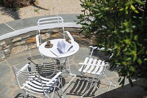Lithos Suites