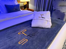 S-Twin Hotel