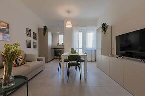 Tripoli White Home by Wonderful Italy