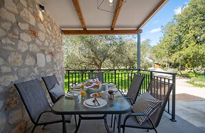 Green Oak Villa in Zakynthos