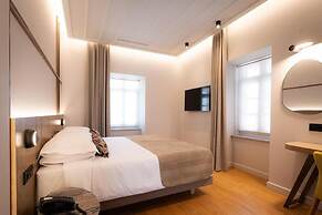 Navria Hotel