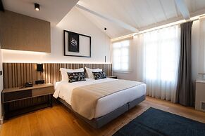 Navria Hotel