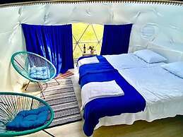 Zeta Camping