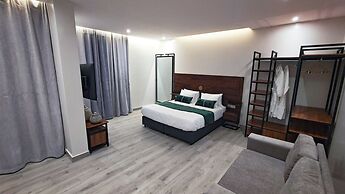 Akira Hotel
