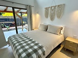 Makihi Suites
