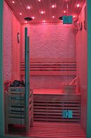 4 Star Suite SPA