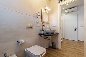 4 Star Suite SPA