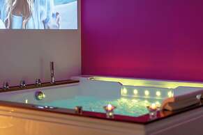 4 Star Suite SPA