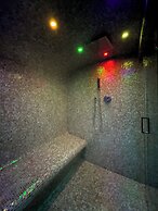 4 Star Suite SPA
