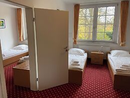 Hotel Volksgarten Mengede - Estia