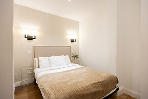 Central Apartment in La Latina Ideal for Work or Study