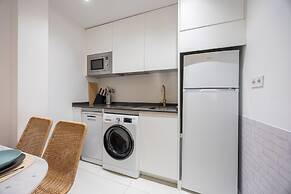 Central Apartment in La Latina Ideal for Work or Study