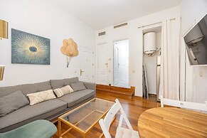 Cozy Apartment in La Latina Perfect for Work or Study