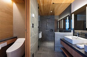 V Residence by H2 Life