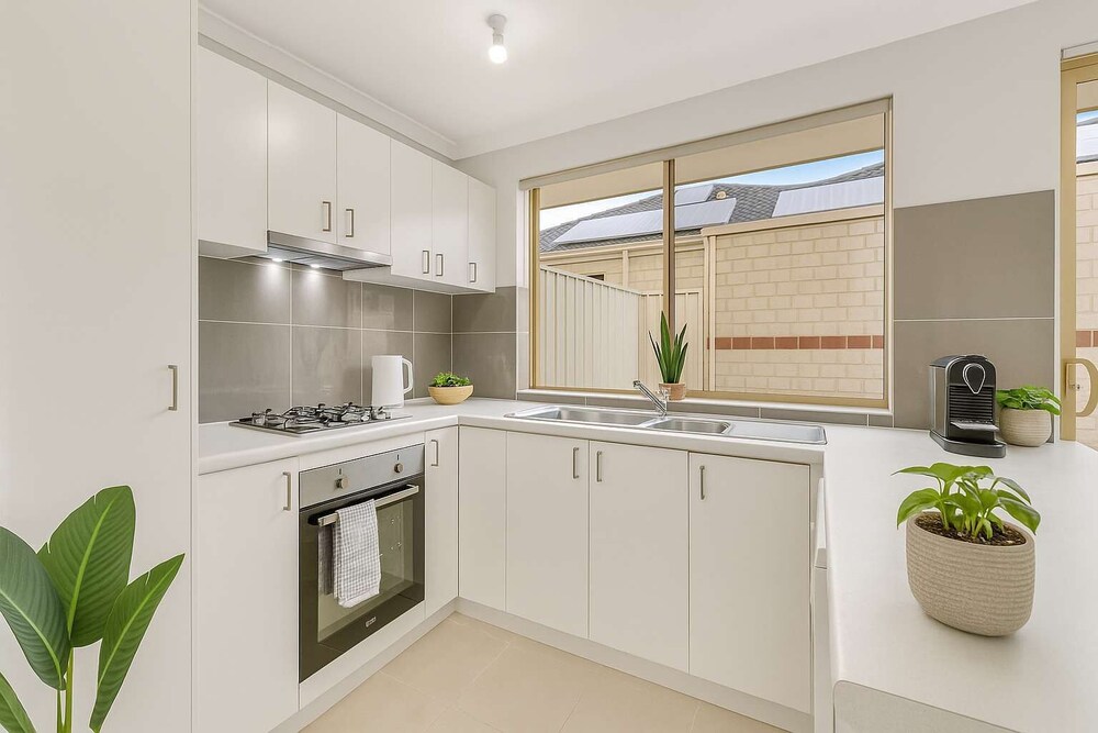 Stylish Queens Park Stay