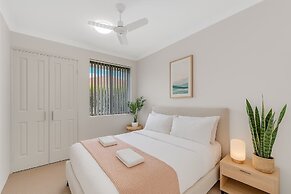 Stylish Queens Park Stay