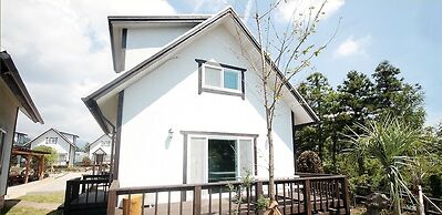 Zain Village pension