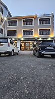 D Royal Ladakh Hotel and Restaurant