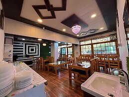 D Royal Ladakh Hotel and Restaurant
