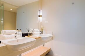 Hotel Residences at Acqua