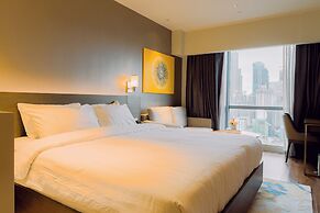 Hotel Residences at Acqua