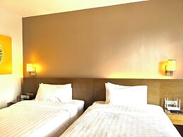Hotel Residences at Acqua