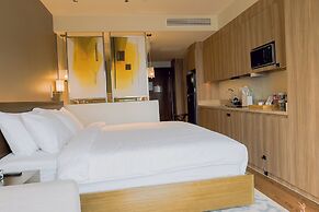 Hotel Residences at Acqua
