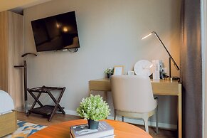Hotel Residences at Acqua