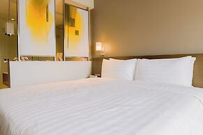 Hotel Residences at Acqua