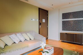 Hotel Residences at Acqua