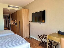 Hotel Residences at Acqua