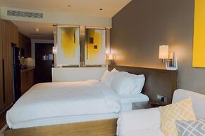 Hotel Residences at Acqua