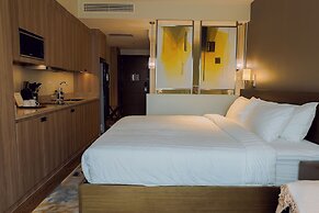 Hotel Residences at Acqua