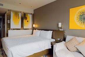 Hotel Residences at Acqua