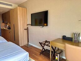 Hotel Residences at Acqua