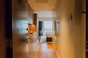 Hotel Residences at Acqua
