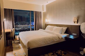 Hotel Residences at Acqua