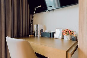 Hotel Residences at Acqua