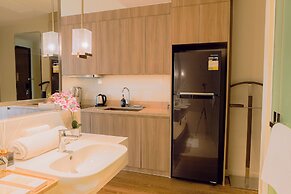 Hotel Residences at Acqua