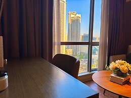Hotel Residences at Acqua